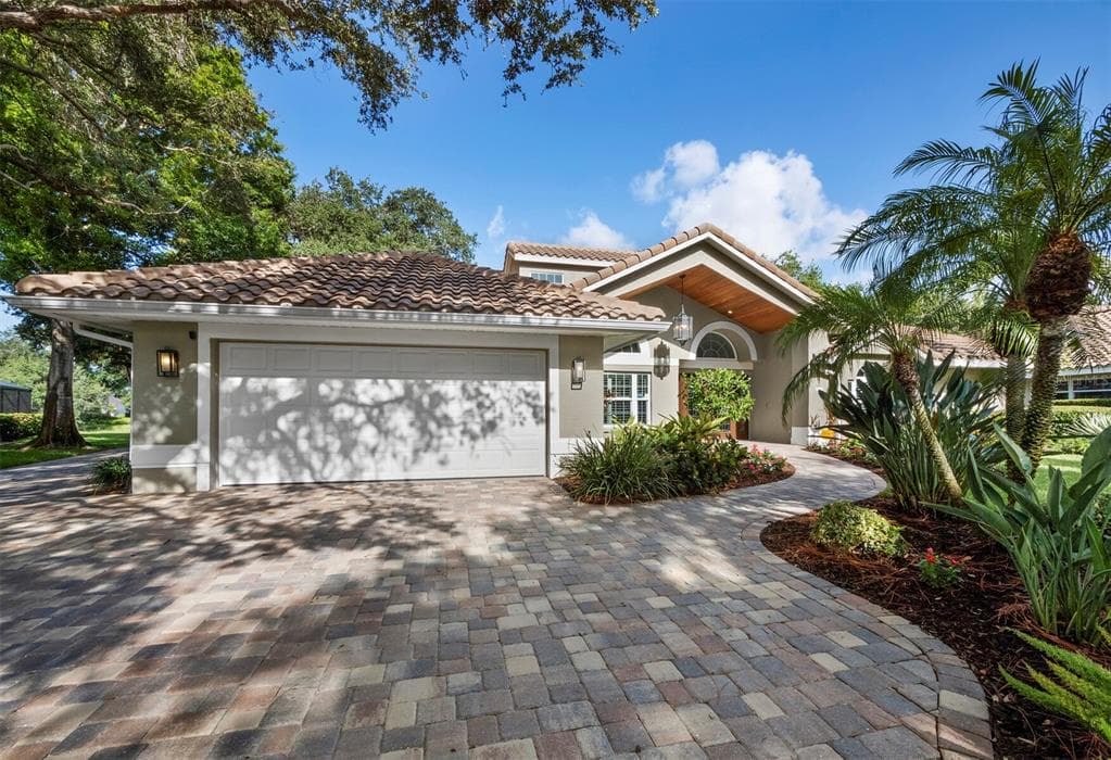 8314 CYPRESS HOLLOW DRIVE photo 2