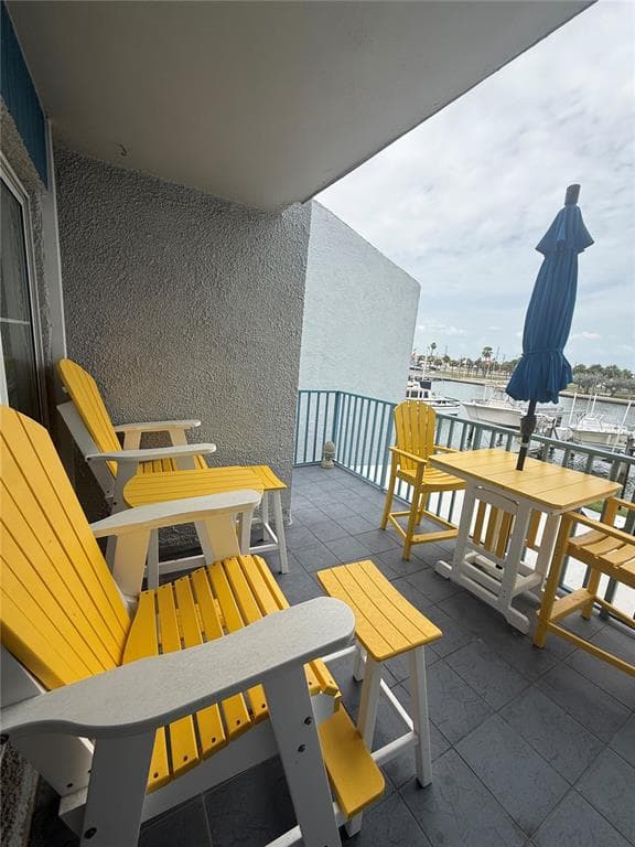 315 MEDALLION BOULEVARD #H 4