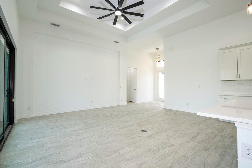 14958 WICHITA ROAD photo 19