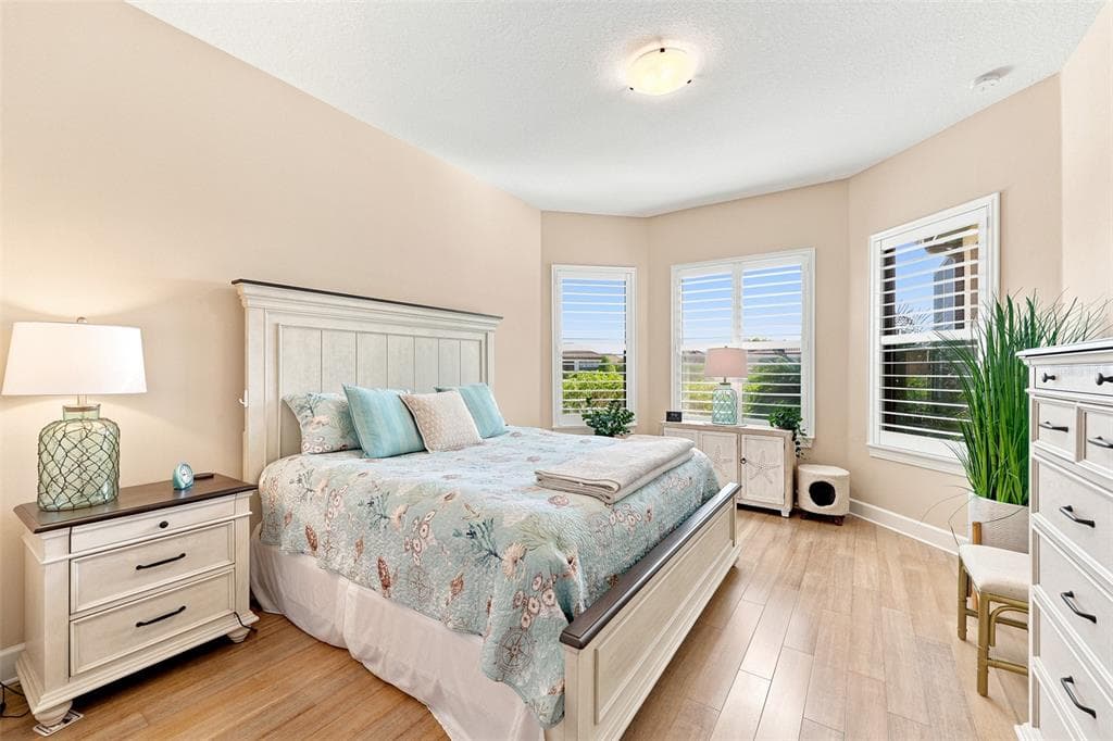 4616 STICKLEY COURT photo 4