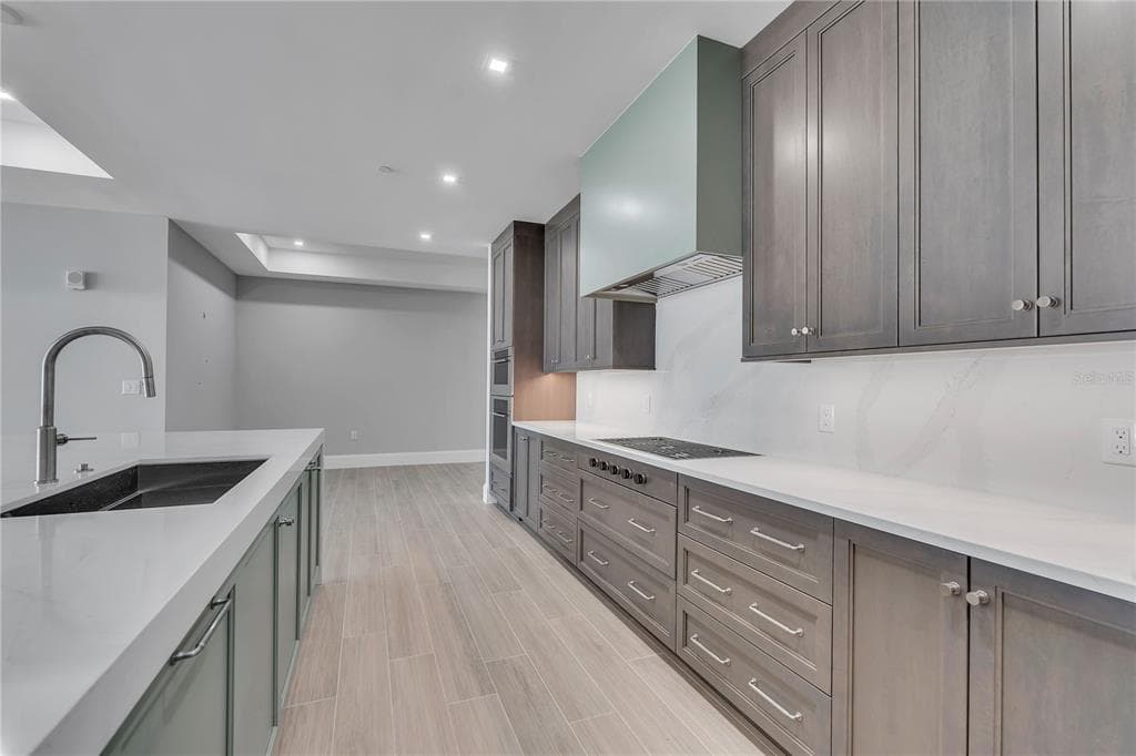 70 AVENIDA VENECCIA 202 photo 7