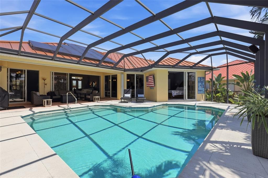 1233 SEA BREEZE COURT photo 3