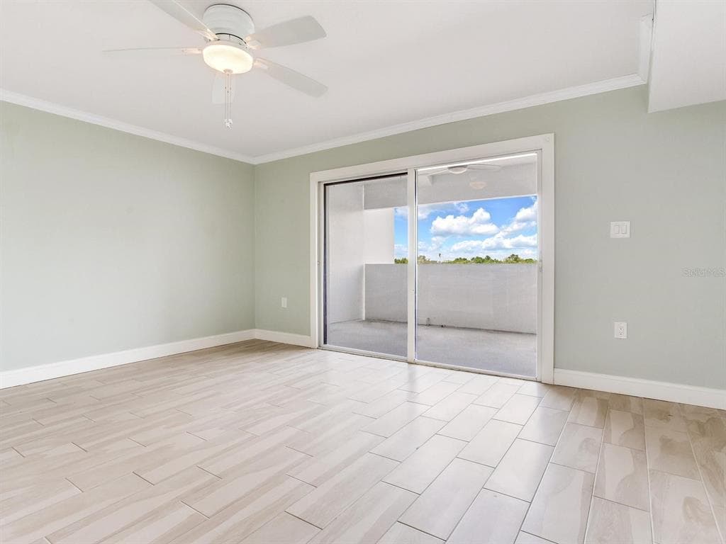 4141 BAYSHORE BOULEVARD 505 photo 18