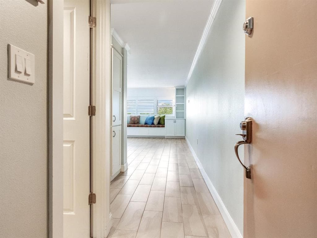 4141 BAYSHORE BOULEVARD 505 photo 4