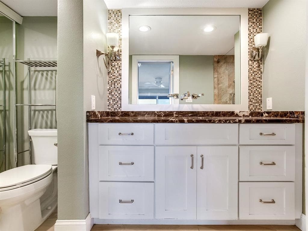 4141 BAYSHORE BOULEVARD 505 photo 25