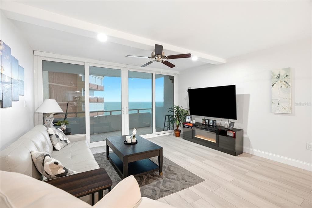 17920 GULF BOULEVARD 1502 photo 14
