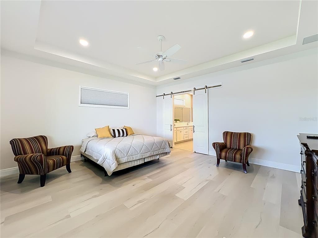 13809 LARKTON LANE photo 25