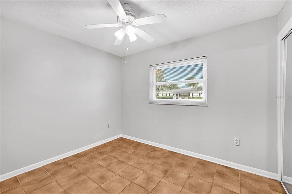 4314 LARK DRIVE photo 23
