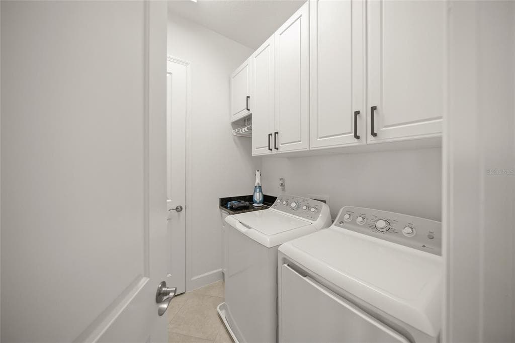 264 SAINT LUCIA DRIVE 201 photo 22