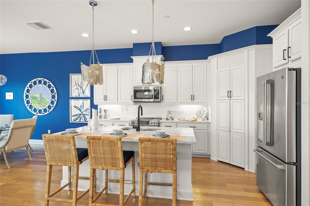 264 SAINT LUCIA DRIVE 201 photo 9