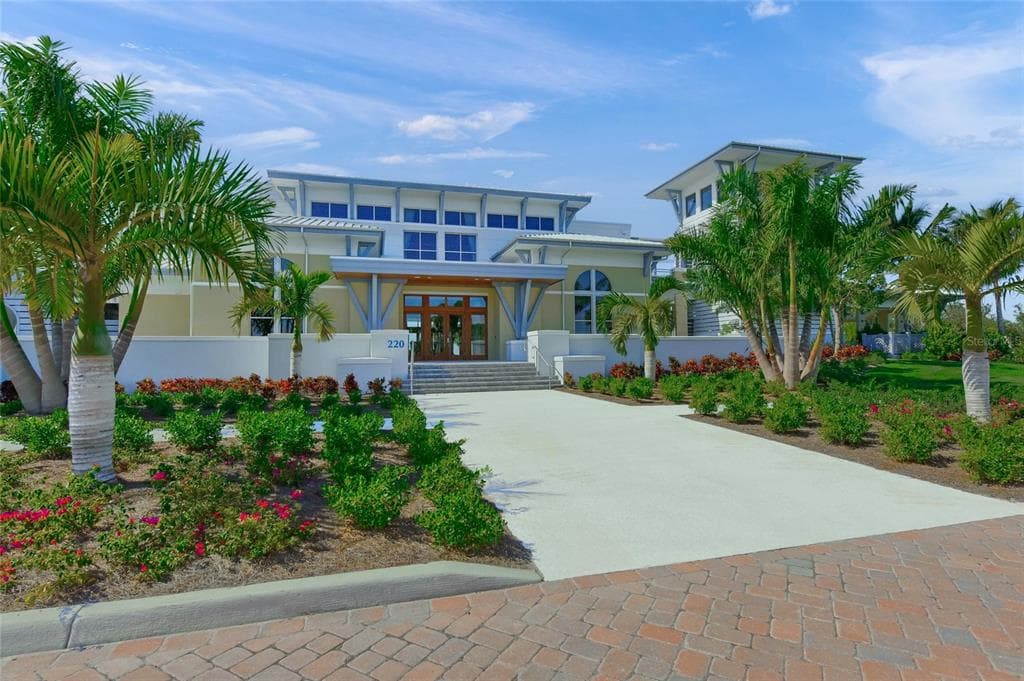 264 SAINT LUCIA DRIVE 201 photo 24