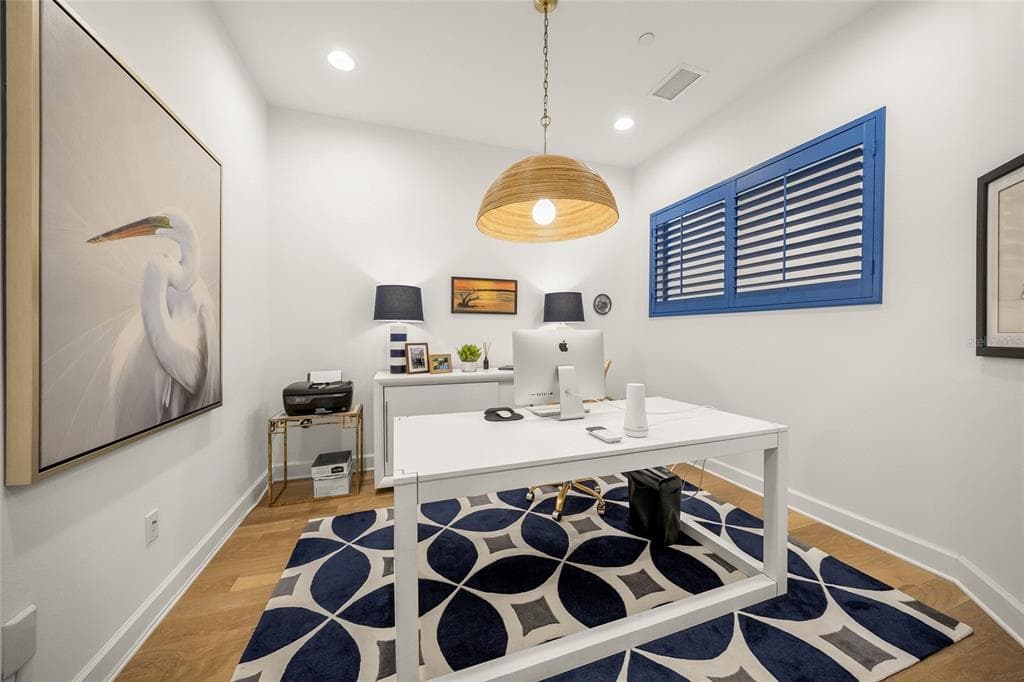 264 SAINT LUCIA DRIVE 201 photo 8