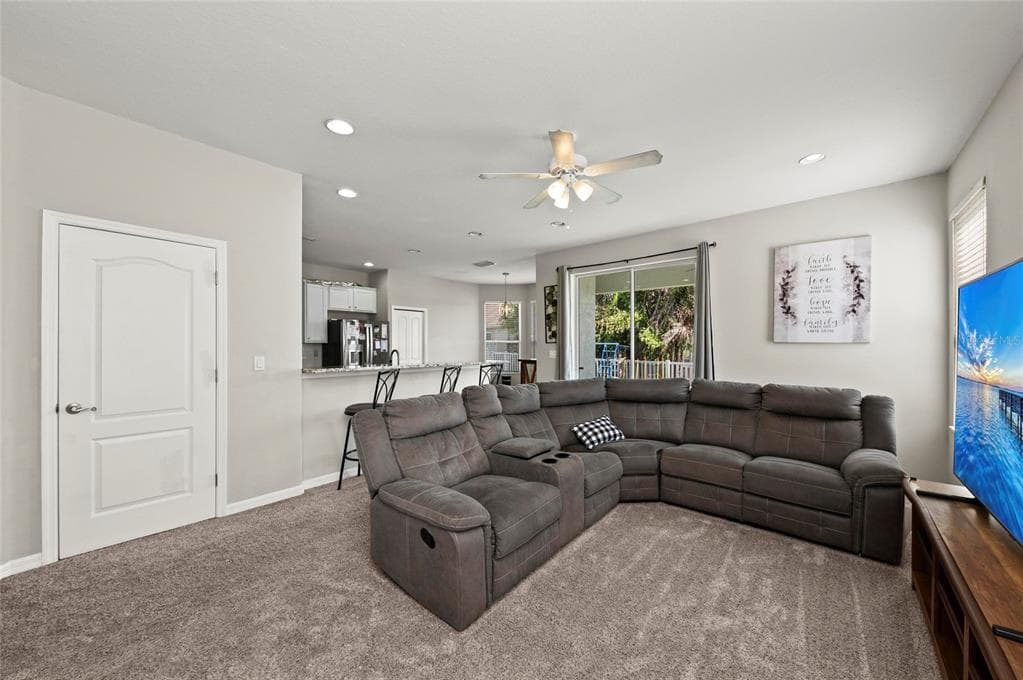 5224 58TH TERRACE E photo 9