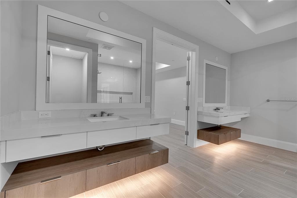 70 AVENIDA VENECCIA 204 photo 21