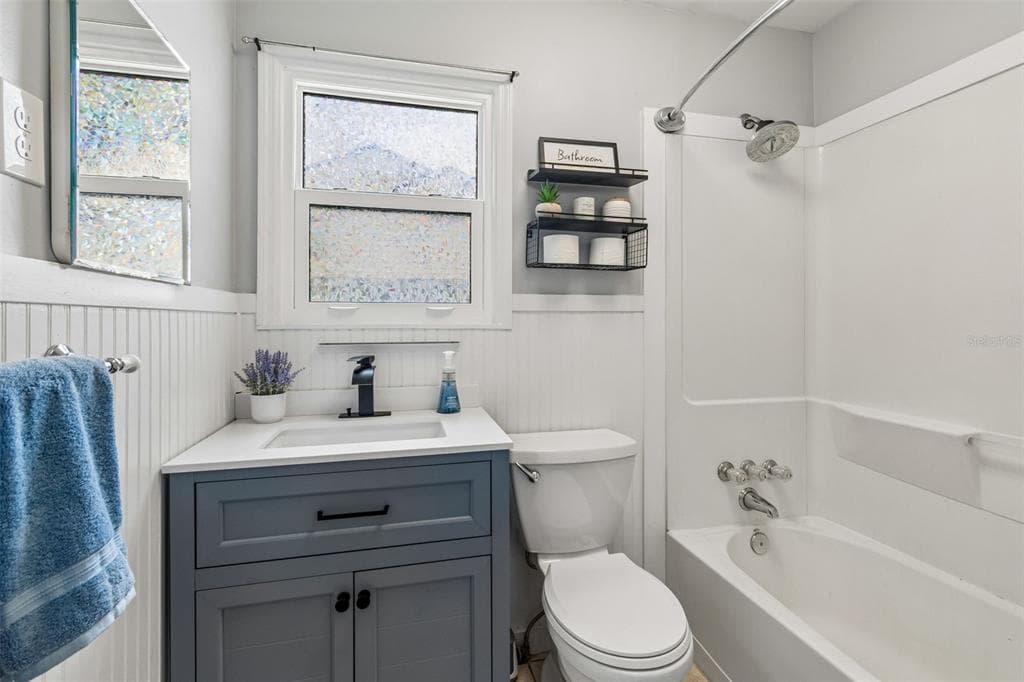 13307 N OREGON AVENUE photo 22