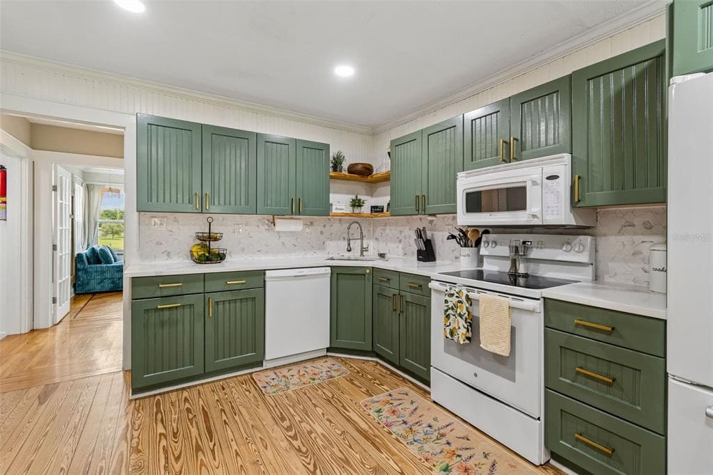 13307 N OREGON AVENUE photo 14