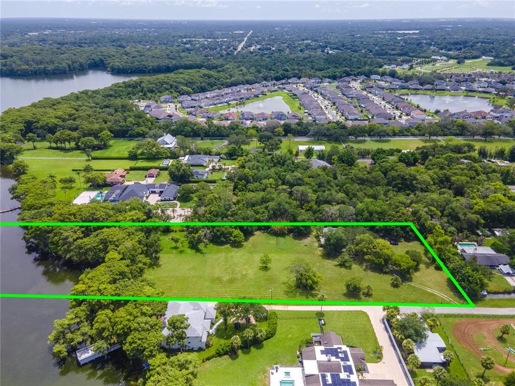 1133 BELLA LAGO COVE photo 11