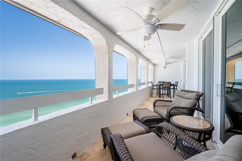 17940 GULF BOULEVARD 18C photo 3