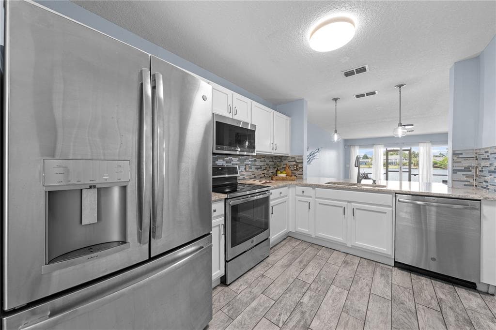 2705 EMERALD LAKE CT 2705 photo 7