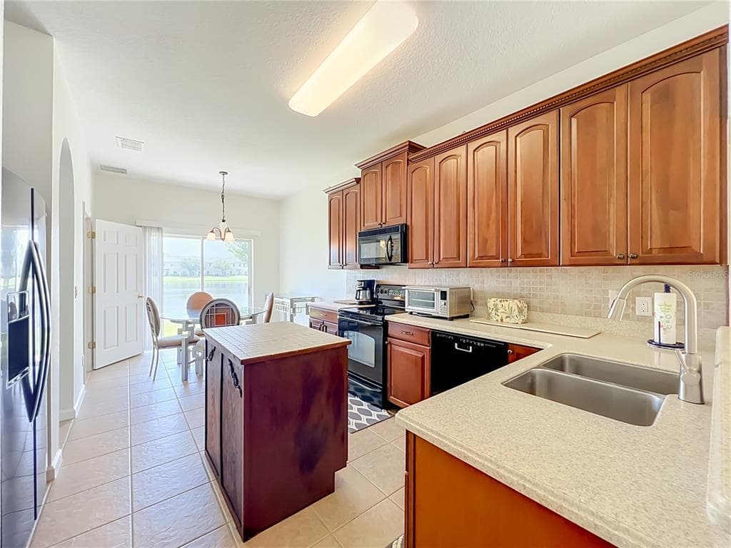 16543 CEDAR CREST DRIVE photo 14