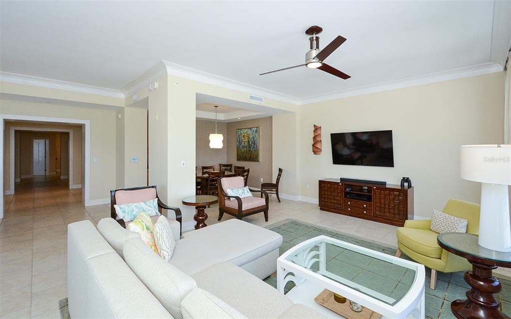 915 SEASIDE DRIVE 613, Weeks 32-33 photo 7