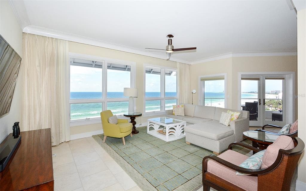 915 SEASIDE DRIVE 613, Weeks 32-33 photo 4