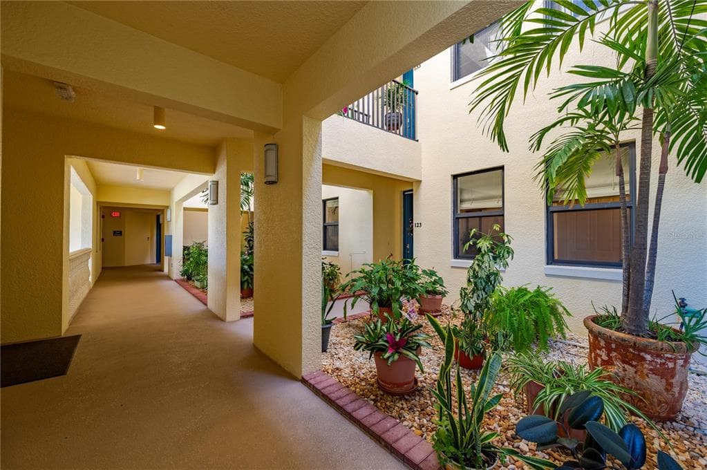 1340 ROCK DOVE COURT 123 photo 3
