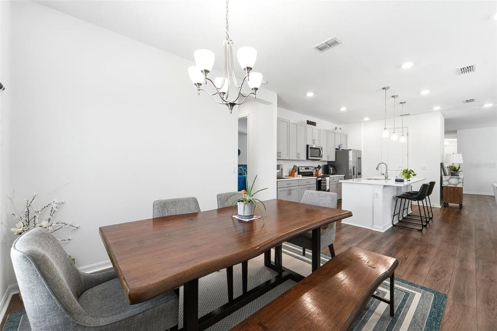 1525 PLAYWRIGHT DRIVE photo 13