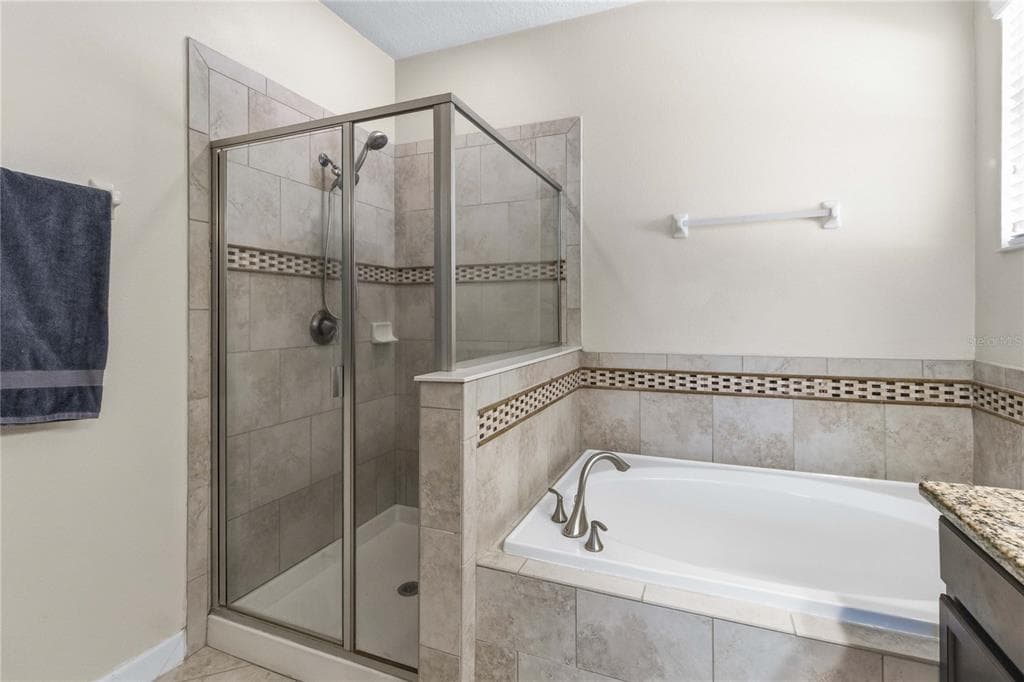 4355 SUMMER BREEZE WAY photo 22