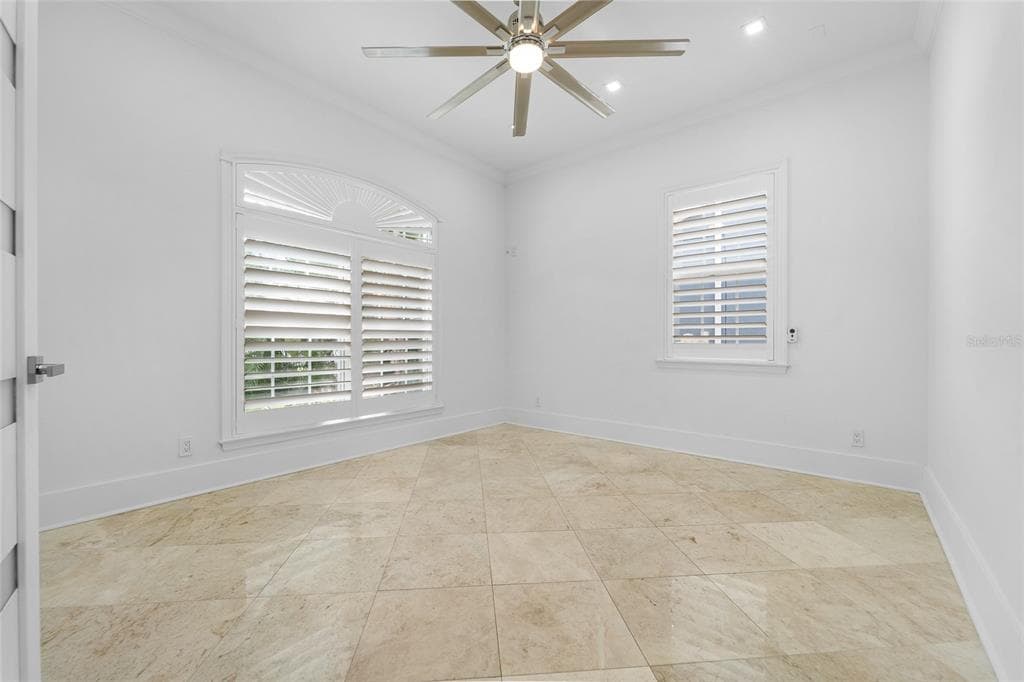 4802 W BEACHWAY DRIVE photo 19