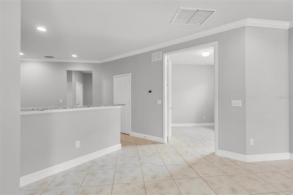 322 MYSTIC FALLS DRIVE photo 15