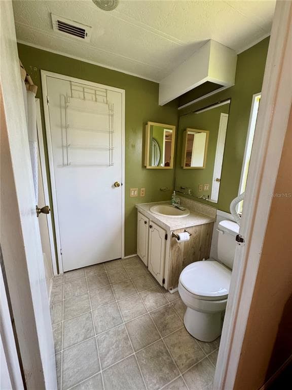 119 JANA CIRCLE photo 16