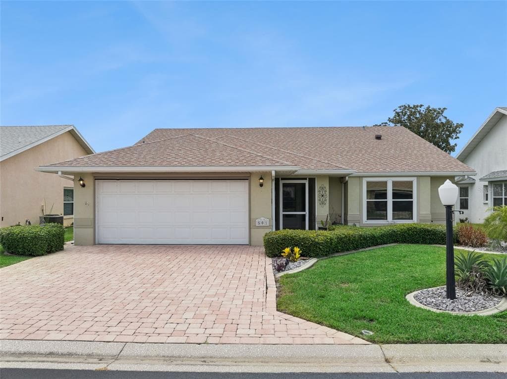 501 EASTLAKE DRIVE photo 1