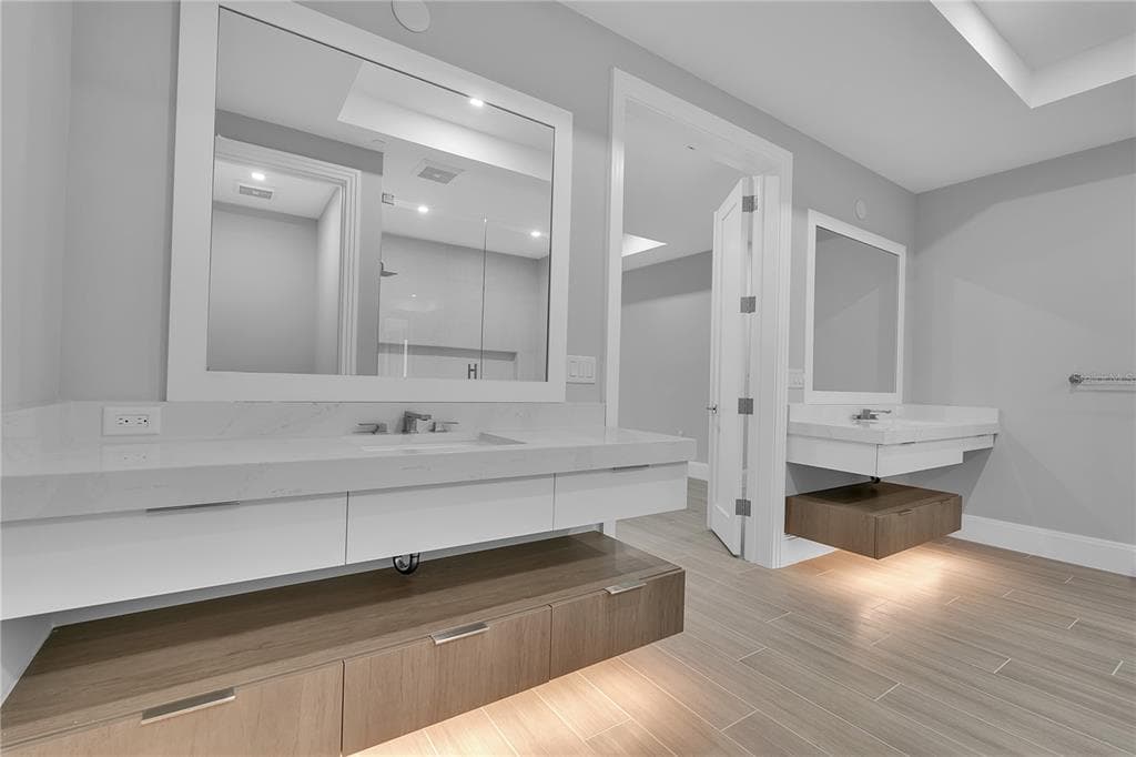 70 AVENIDA VENECCIA 304 photo 23