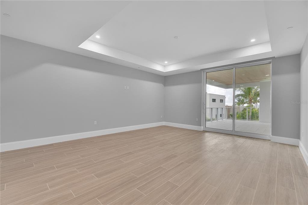70 AVENIDA VENECCIA 304 photo 17