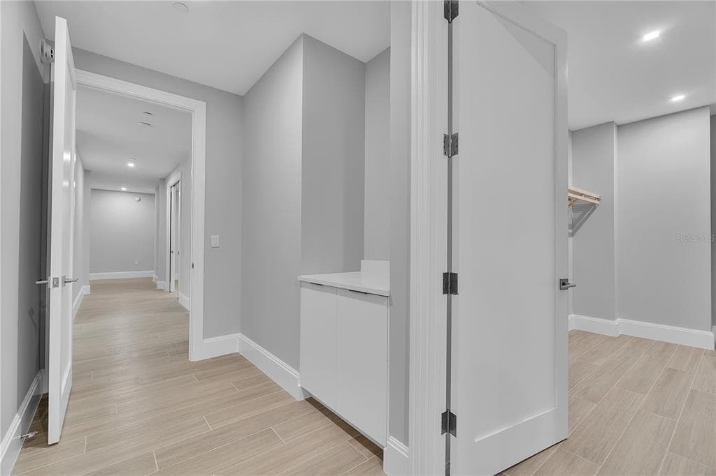70 AVENIDA VENECCIA 304 photo 16