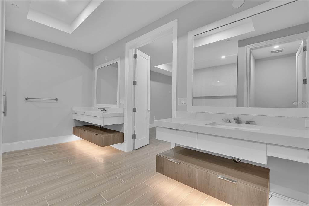 70 AVENIDA VENECCIA 304 photo 22