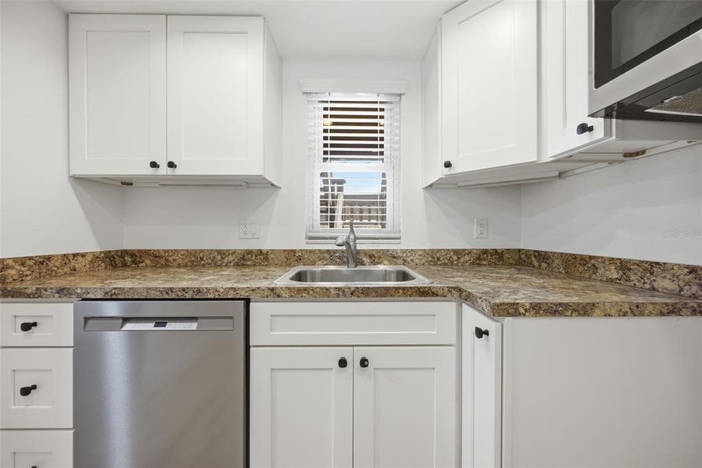 4555 MARINE PARKWAY 106 photo 9
