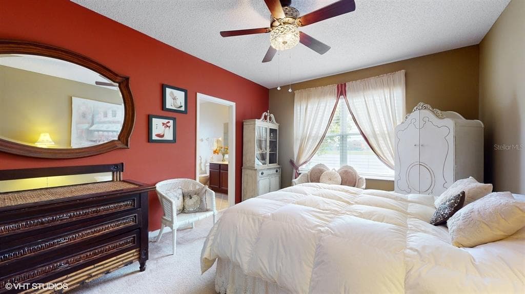 321 CRESSA CIRCLE photo 14