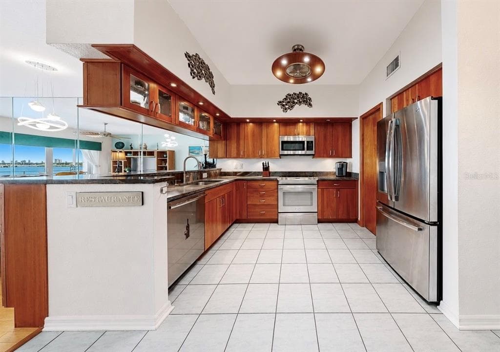 4629 MIRABELLA COURT photo 6