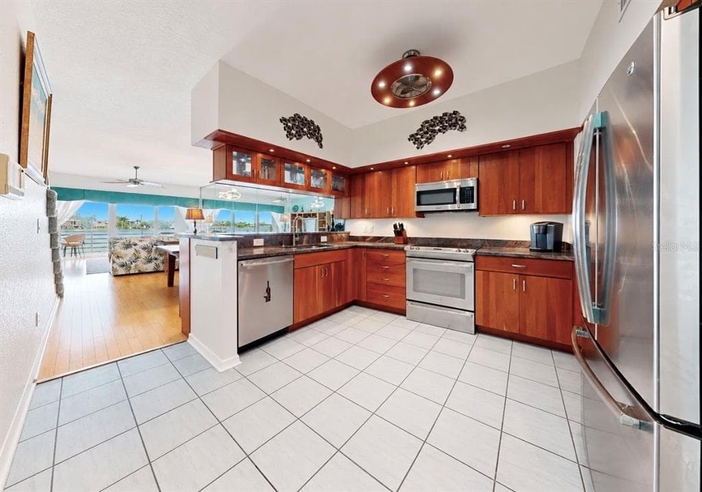 4629 MIRABELLA COURT 5