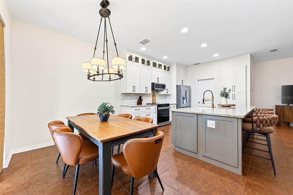 233 W FIESTA KEY LOOP photo 11
