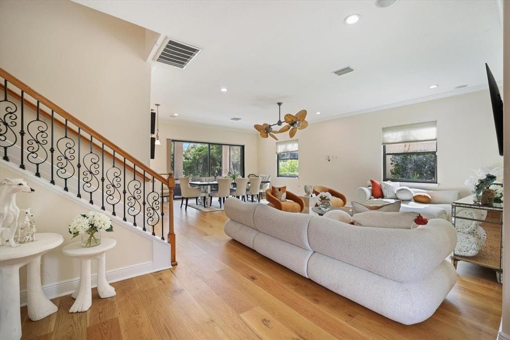 1711 KENILWORTH STREET photo 8