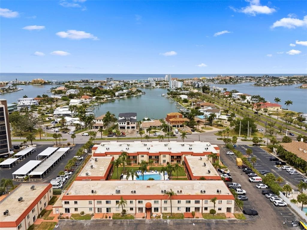 10365 PARADISE BOULEVARD 1 photo 2