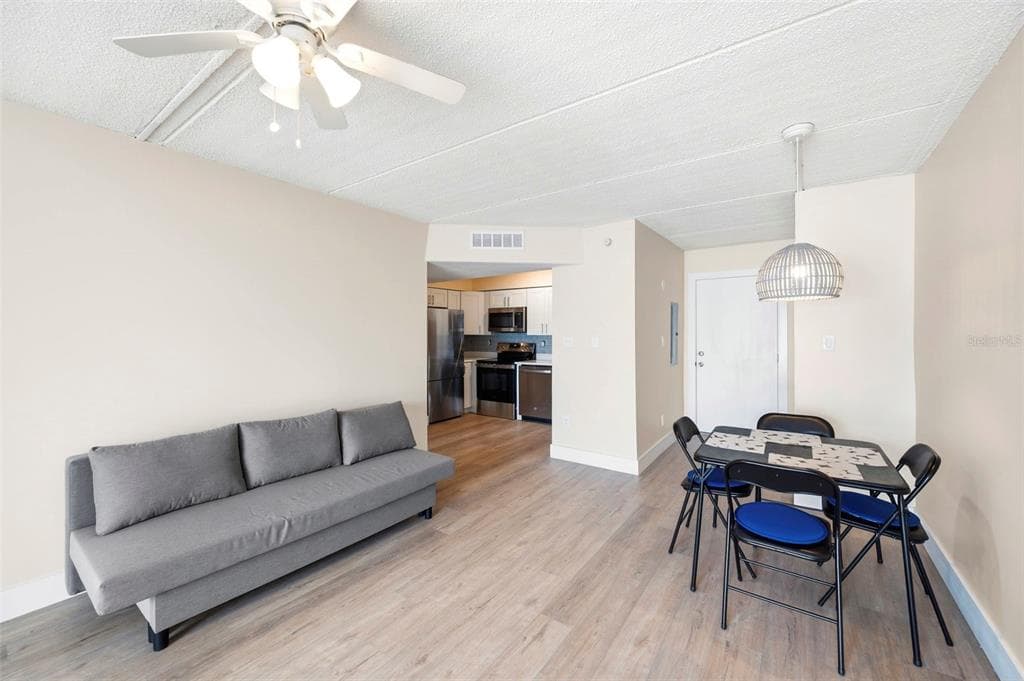 10365 PARADISE BOULEVARD 1 photo 10