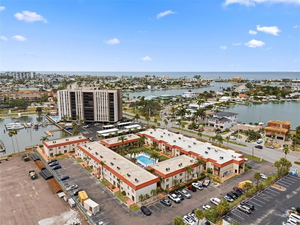 10365 PARADISE BOULEVARD 1 photo 25