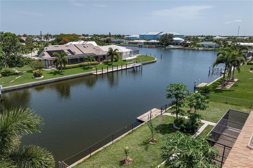 2208 CASSINO COURT photo 9