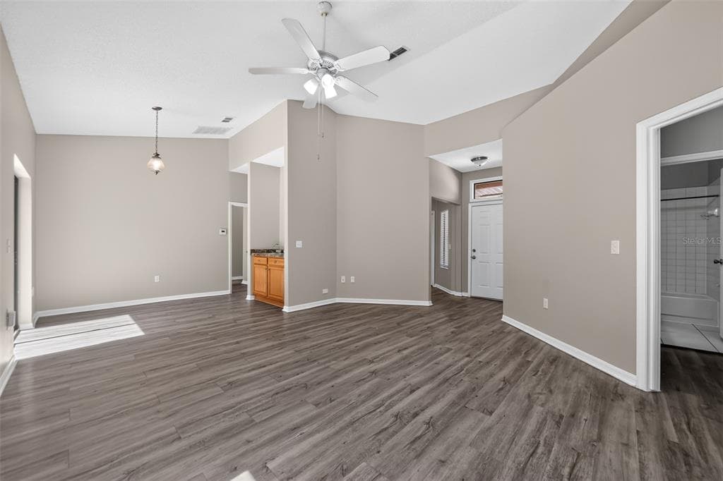 6348 SLEEPY HOLLOW DRIVE photo 7