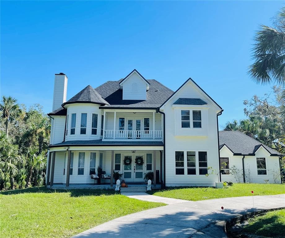 1587 FIRETHORNE LAKES DRIVE photo 1