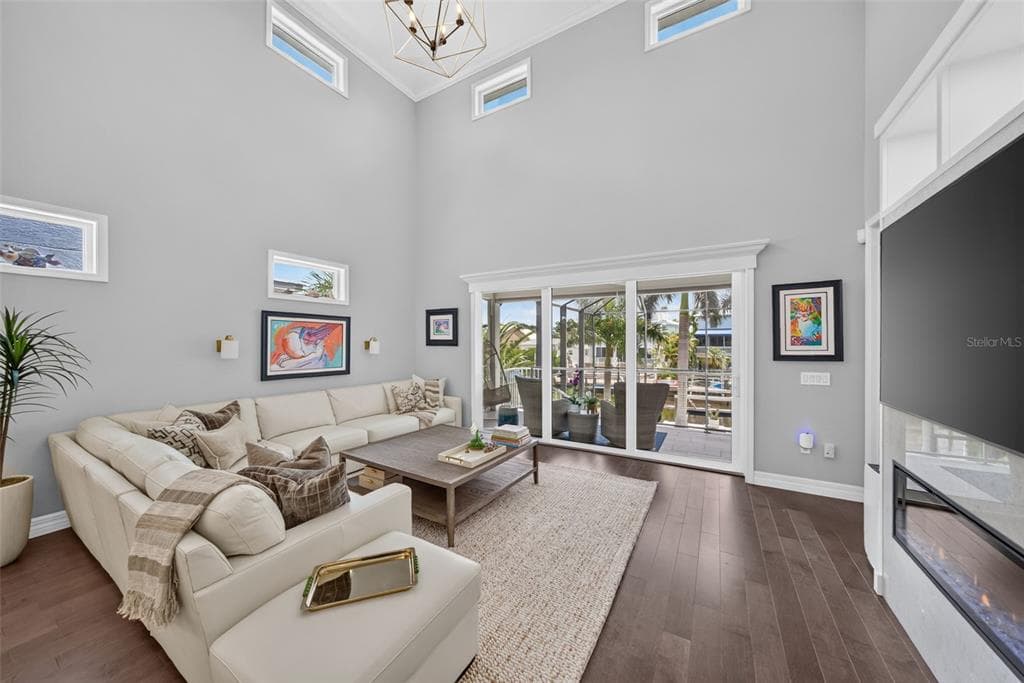 70 ISLAND CIRCLE photo 14